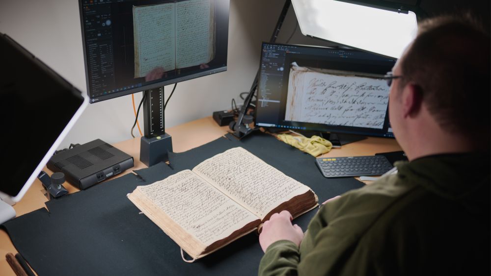 Billede til nyheden Laurits Thomas Rasmussen arbejder med at bevare Danmarks fortid